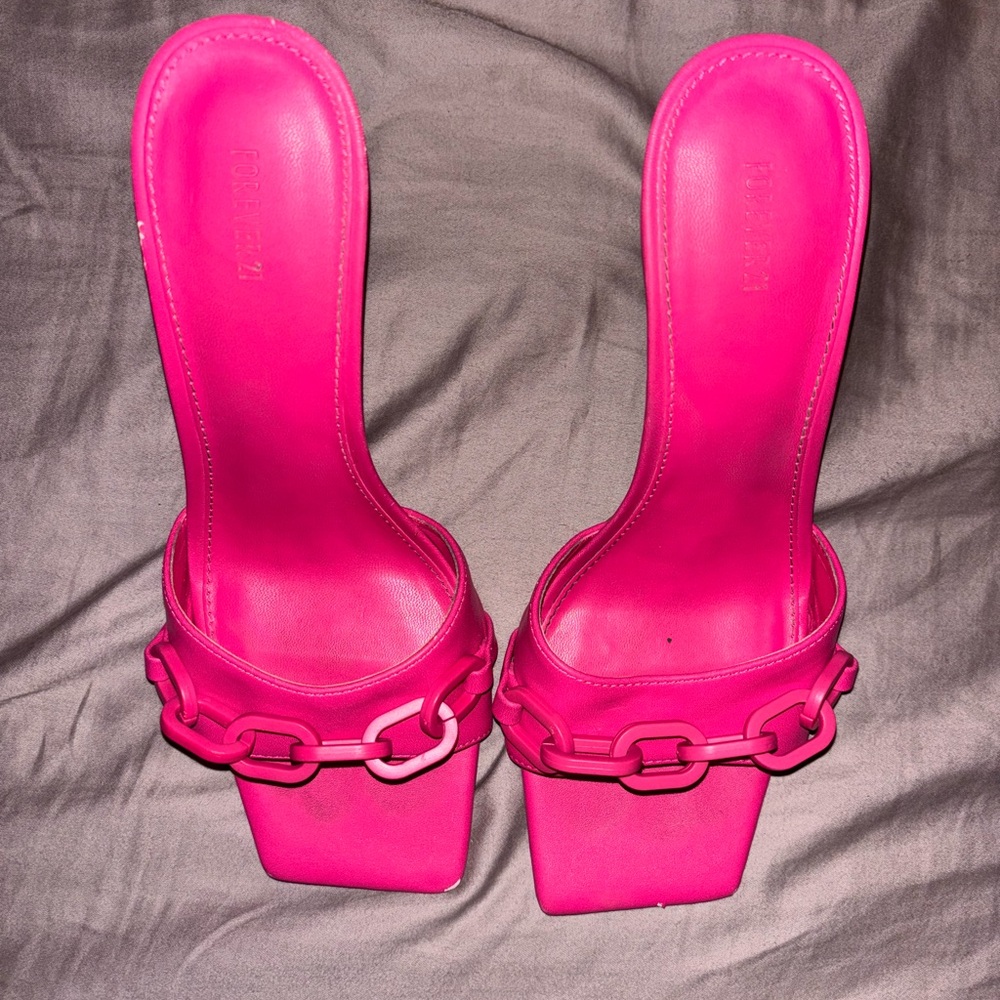 Forever 21 Pink Platform Heels with Chunky Design